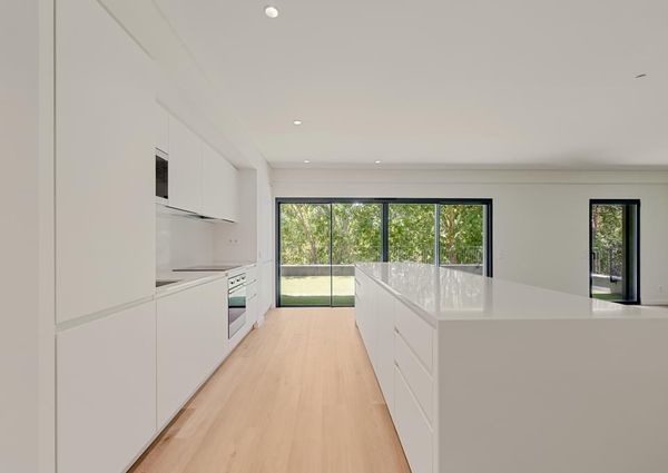 2 Bedroom Apartment with garden, Miraflores, Oeiras