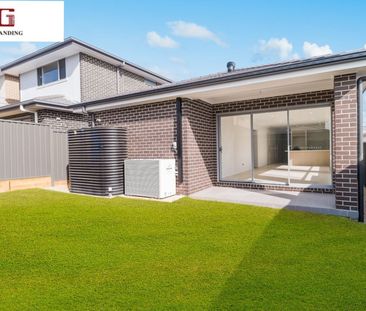 Near new 3 bedroom house - Photo 2