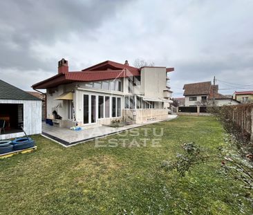 Vila P+2E, 6 camere, 3 bai, garaj dublu, zona Lipovei - Fotografie 3