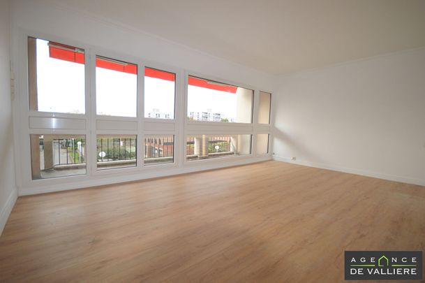 Location Appartement 4 pièces 81m² NANTERRE 92000 - Photo 1