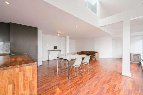 Bartholomew Square, Clerkenwell, EC1V - Photo 1