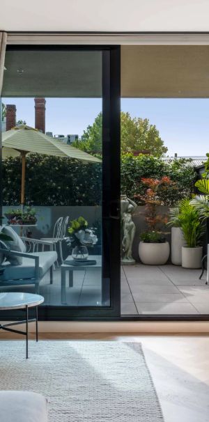 Lifestyle, Liveability and Chronicle Luxury - Photo 1