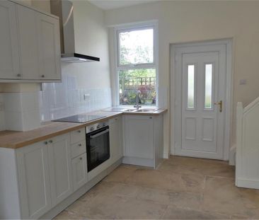 2 bedroom terraced house to rent - Photo 5