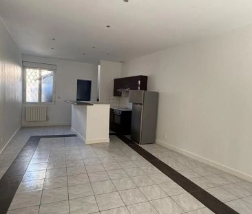 Adrian Parker loue un appartement F2 rénové type duplex - Harfleur - Photo 3