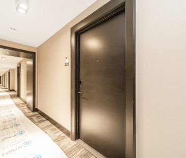 For Lease - 2343 Khalsa Gate Unit# 223, Oakville, Ontario - Photo 3