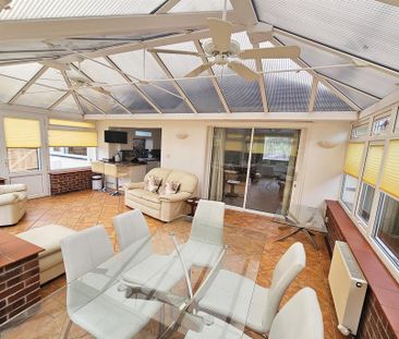 2 bedroom detached bungalow to rent - Photo 4