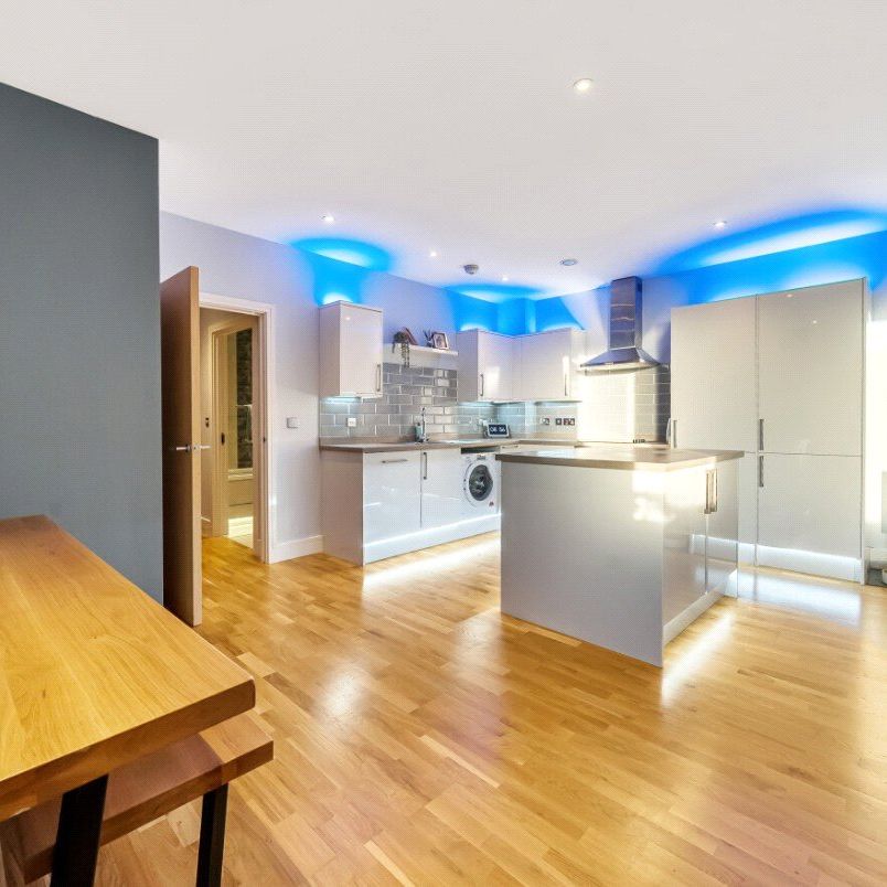Providence House, Bartley Way, RG27 - Photo 1