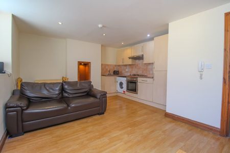 Bedford Street, Roath, Cardiff - Photo 3