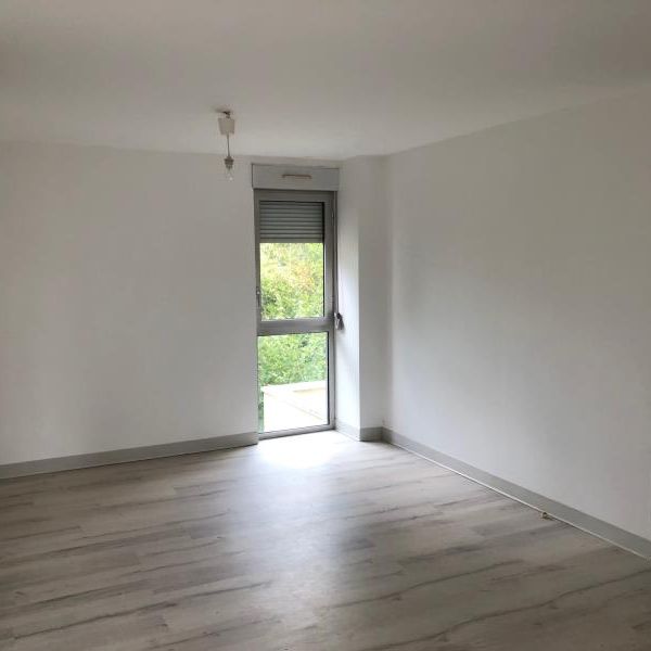 Studio Poitiers- La ROSERAIE – 32.85 m2 - Photo 1
