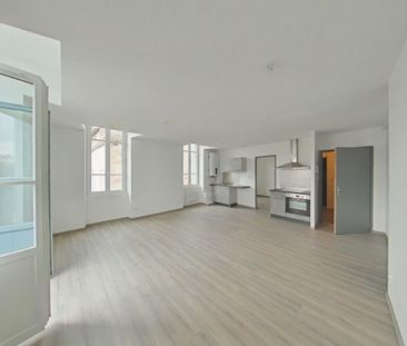 Location Appartement 3 pièces 56m² ROMANS SUR ISERE 26100 - Photo 3