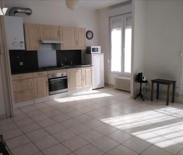 Appartement F2 centre ville - Photo 4