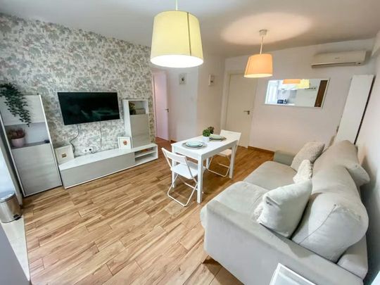 Calle Maestro Arrieta, Sevilla, Andalusia 41010 - Photo 1