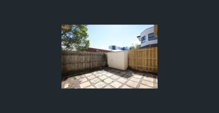 Stunning Unit in Unbeatable Location! - Photo 2