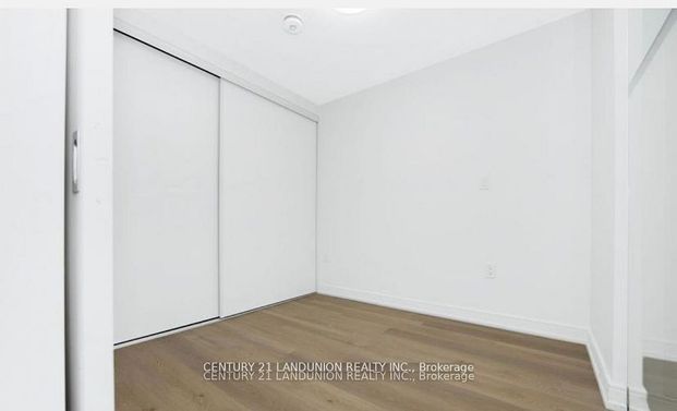 For Lease - 1 Jarvis Street Unit# 816, Hamilton, Ontario - Photo 1
