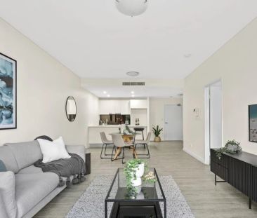 Modern One Bedroom Apartment with Garden Courtyard - Photo 3