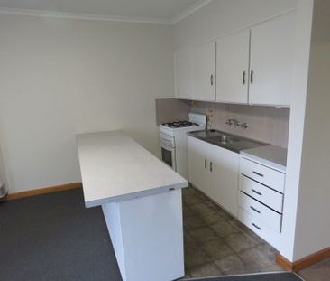 AFFORDABLE 2 BEDROOM UNIT IN ALFREDTON - Photo 2