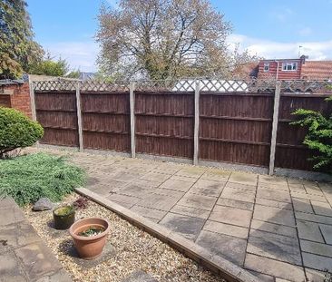 Templemead Close, East Acton, London, W3 7NH - Photo 6