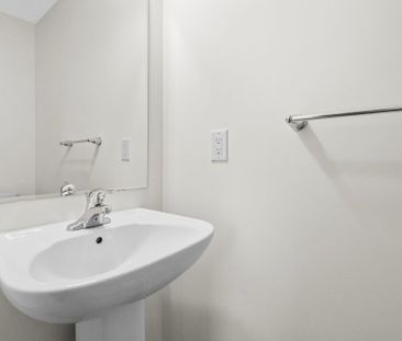 For Lease - 879 Sumac Crescent, Milton, Ontario - Photo 5