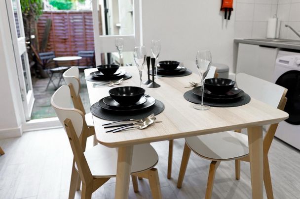 2 Bed Flat, Beulah Road, CR7 - Photo 1