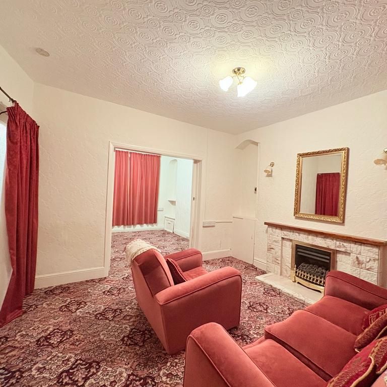 3 bedroom terraced house to rent - Photo 1
