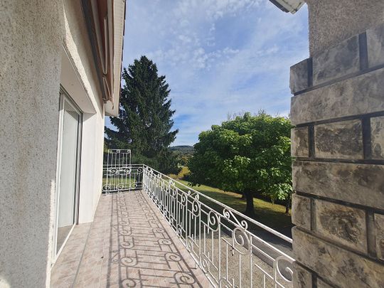 Maison à Montardon avec Vue sur les Pyrénées - Photo 1