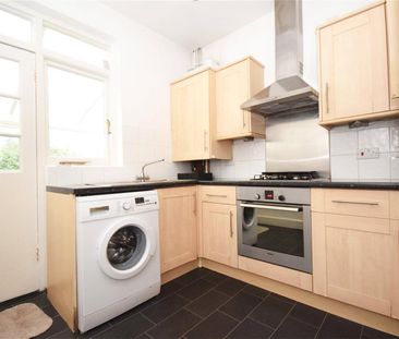 Whitton Road, Twickenham, Middlesex, TW1 - Photo 1