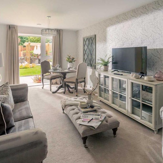 2 bedroom retirement property to rent - Photo 1