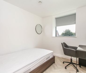 1 bed Shared Flat for Rent - Photo 6