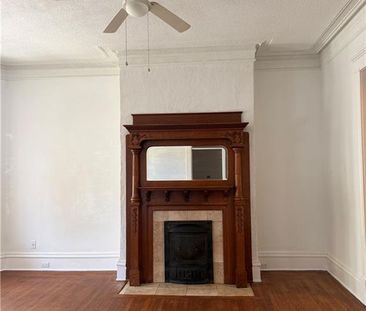 73 SHERMAN Avenue S Unit# MAIN, Hamilton, Ontario, L8M2P8 - Photo 2