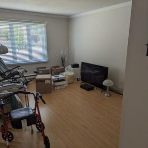 MAGNIFIQUE 4 1/2 - AIR CLIMATISÉ - QUARTIER IDÉAL - LIBRE IMMÉDIATEMENT - Photo 2