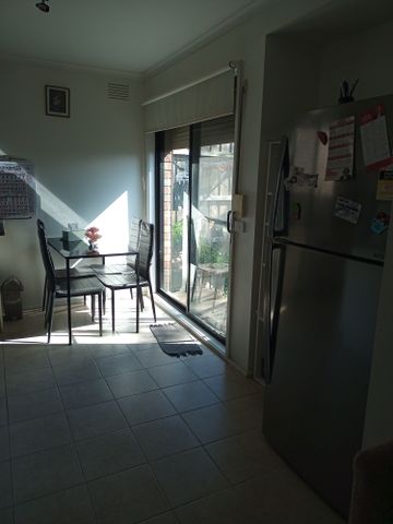 Epping - Photo 3