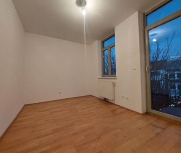 Die Belohnung für langes suchen! 3 Zimmerwohnung mit Balkon Beheimg... - Photo 3