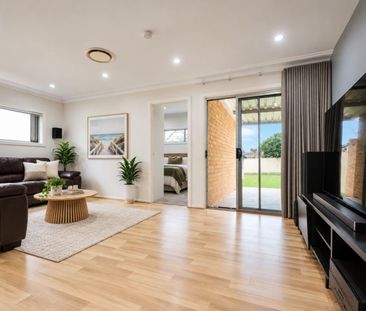 Family Home!! - Photo 3
