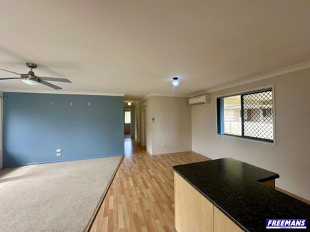 Neat & Low-Maintenance 3 Bedroom Home - Photo 3