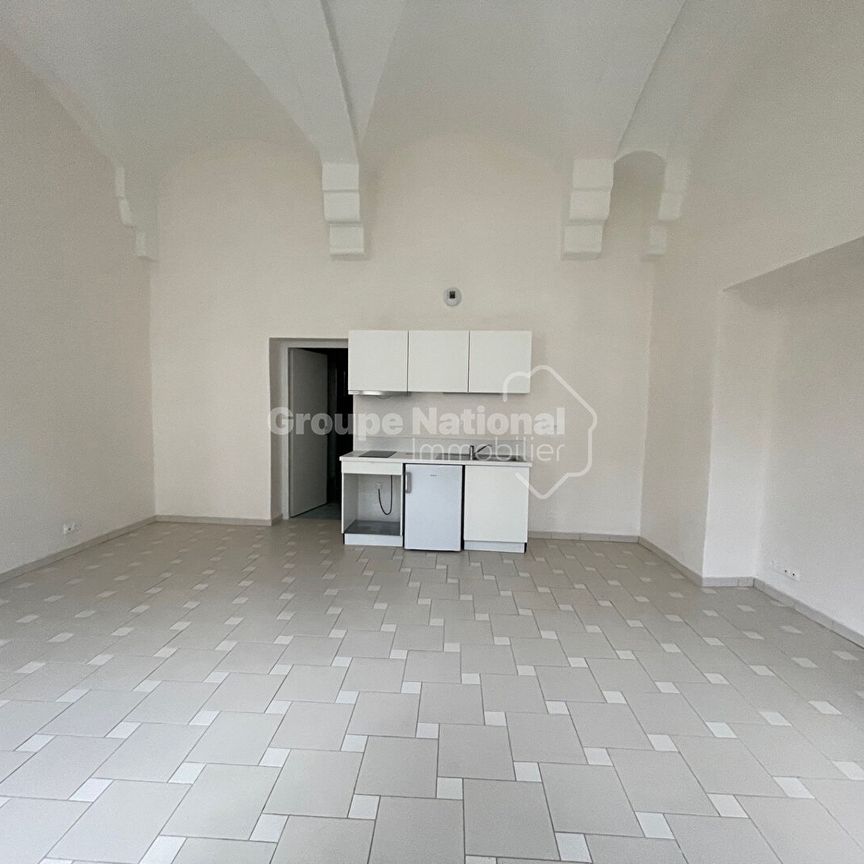 Location Appartement 1 pièce 36m² - Photo 1