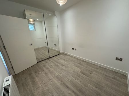 Edinburgh Gate, Harlow - Photo 5