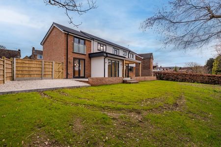 5 bedroom House To Let - Photo 3