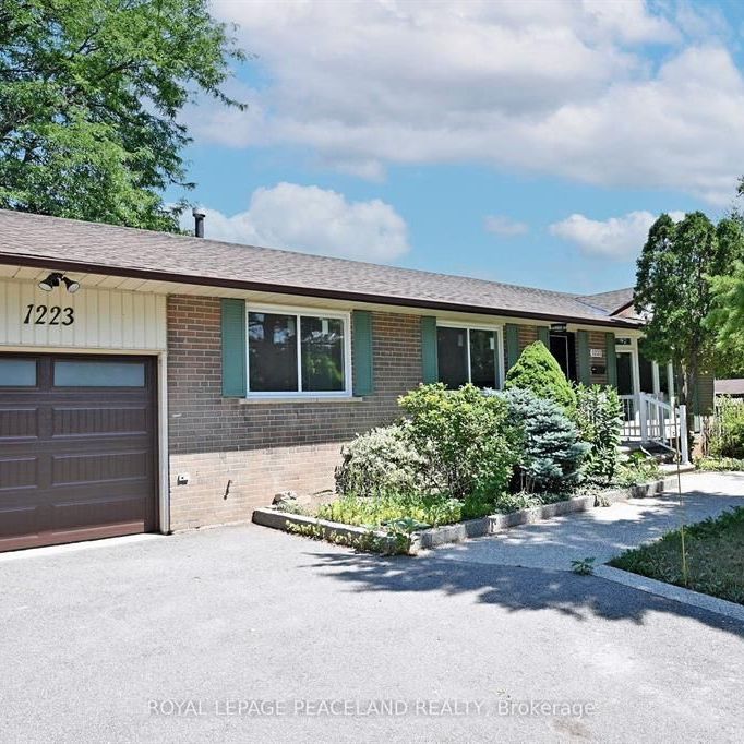 For Lease - 1223 Redbank Crescent, Oakville, Ontario - Photo 1