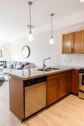 COPPER SKY – UTILITIES INCLUDED! - Photo 2