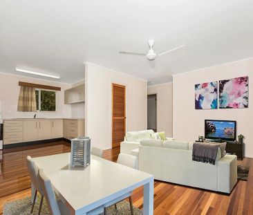 Conveniently located Duplex! - Both Units Available! - Photo 4