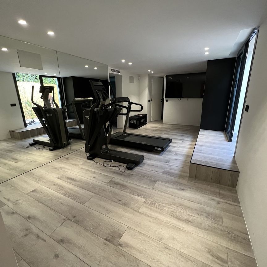 Detached Villa in Nueva Andalucía - Foto 1