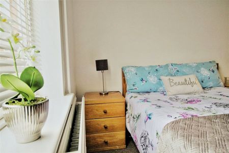 24 Thesiger Street, Lincoln, Lincolnshire, LN5 7UU - Photo 3