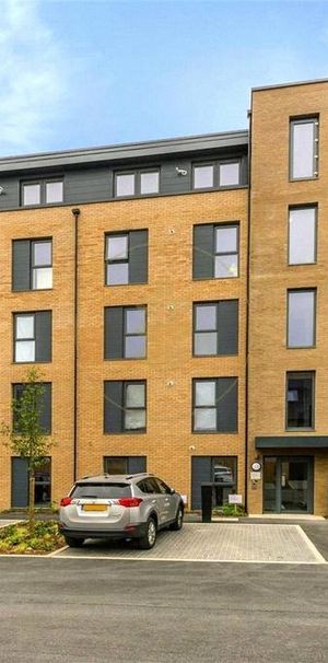 2 bedroom apartment to rent - Photo 2