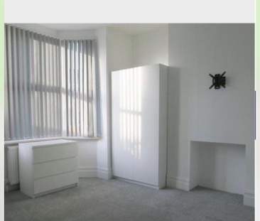 5 Bedroom all Ensuite - Photo 3