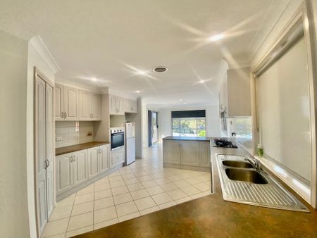 COMFORT & CONVENIENCE - Photo 2