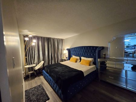 For Lease - 265 Enfield Place Unit# PH 02, Mississauga, Ontario - Photo 5