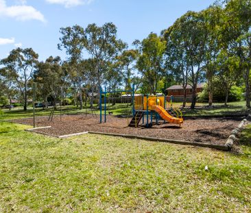 48 De Graaff St, Holder ACT 2611 - House For Rent | Domain - Photo 2