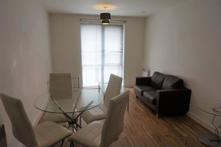 1 Bedroom Apartment To Rent - Photo 3