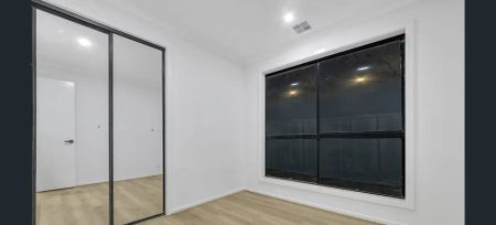 “Brand new 4 bedrooms available!!” - Photo 3