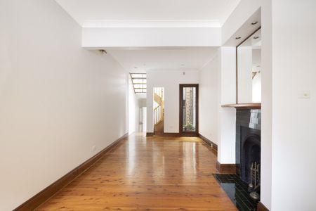 83 Goodlet Street, Surry Hills NSW 2010 - House For Rent | Domain - Photo 2